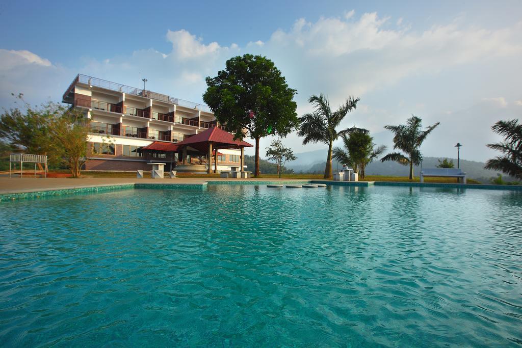 Arayal Resort-A Unit Of Sharoy Resort Tariyod Ngoại thất bức ảnh