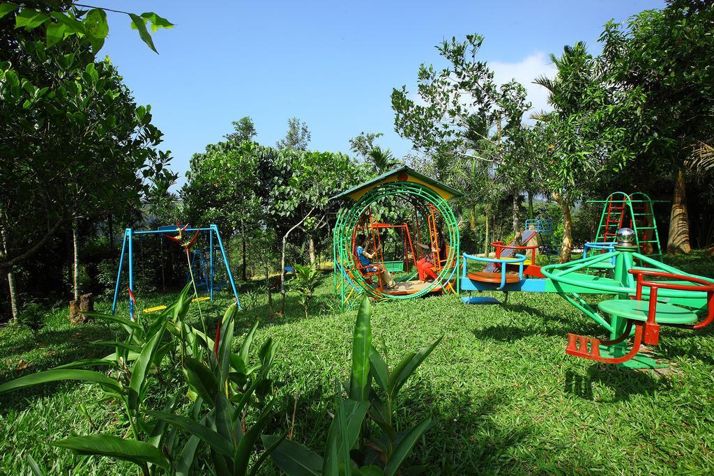 Arayal Resort-A Unit Of Sharoy Resort Tariyod Ngoại thất bức ảnh